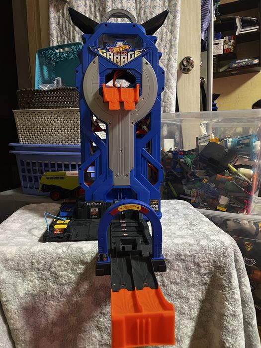 Гараж Хот вілс трек