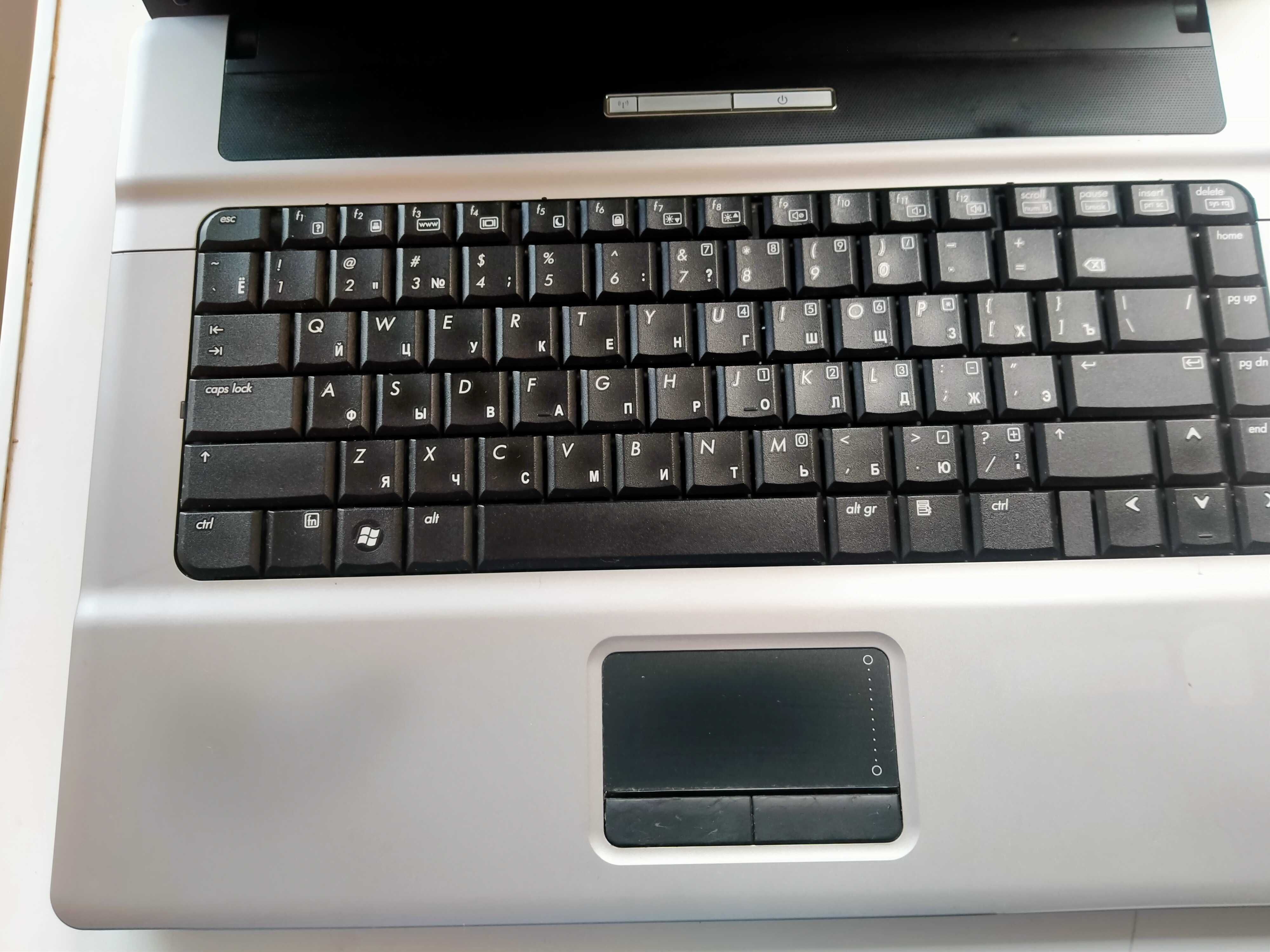 Продам ноутбук HP Compaq 6720S