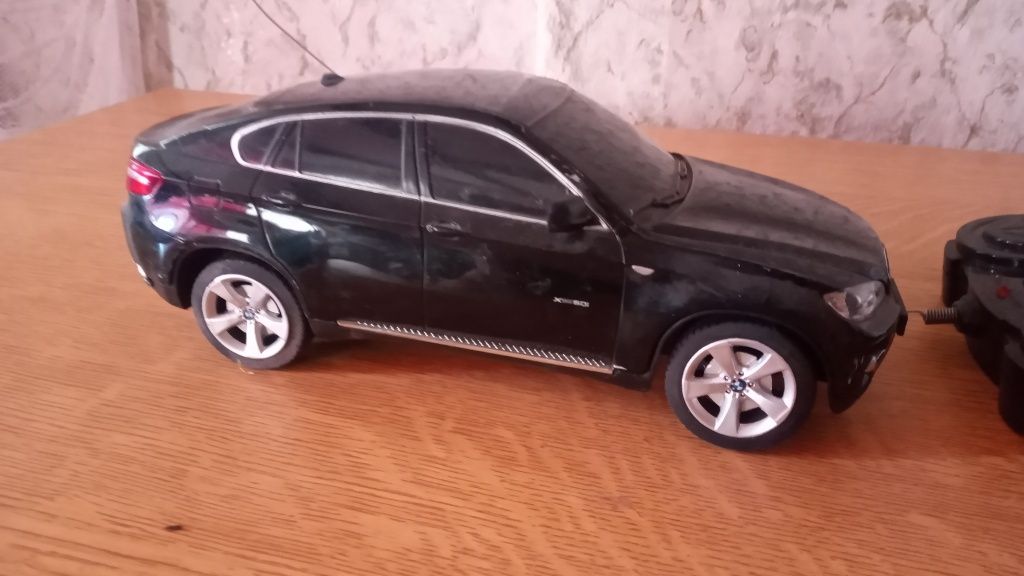 Autko BMW X6 zdalnie sterowane