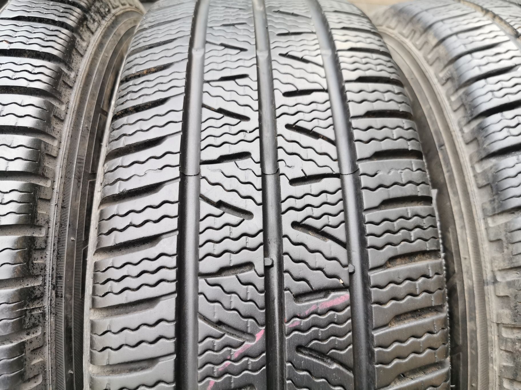 Шины 225/65 R16C Pirelli Carrier