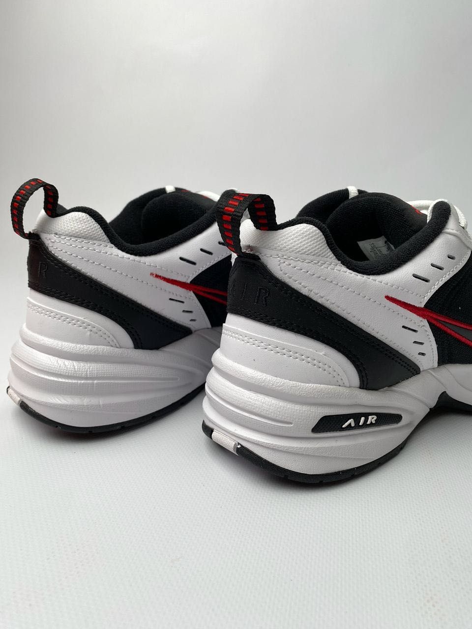 Кросівки чоловічі Nike Air Monarch Iv