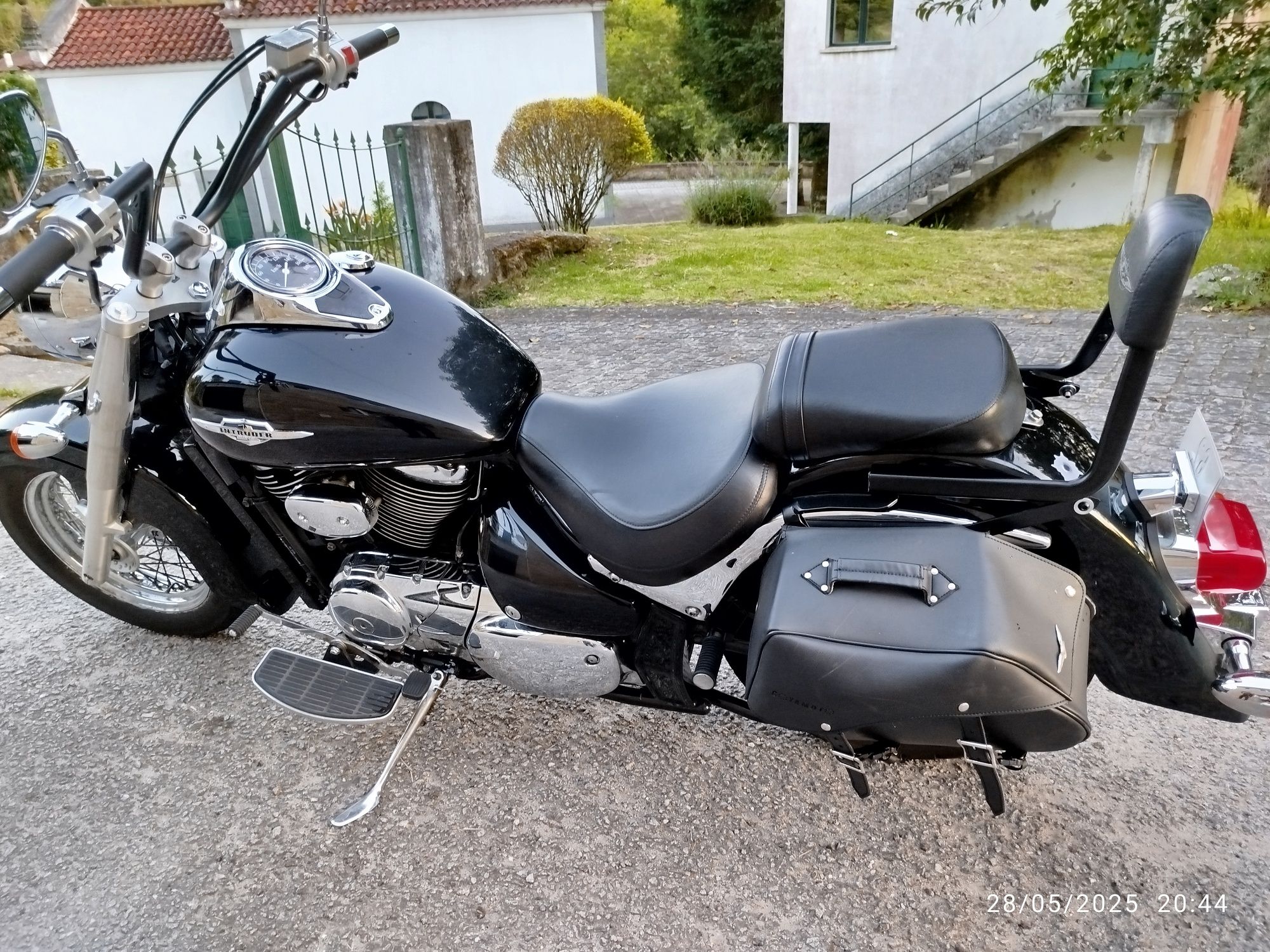 Vendo Mota Suzuki Intruder