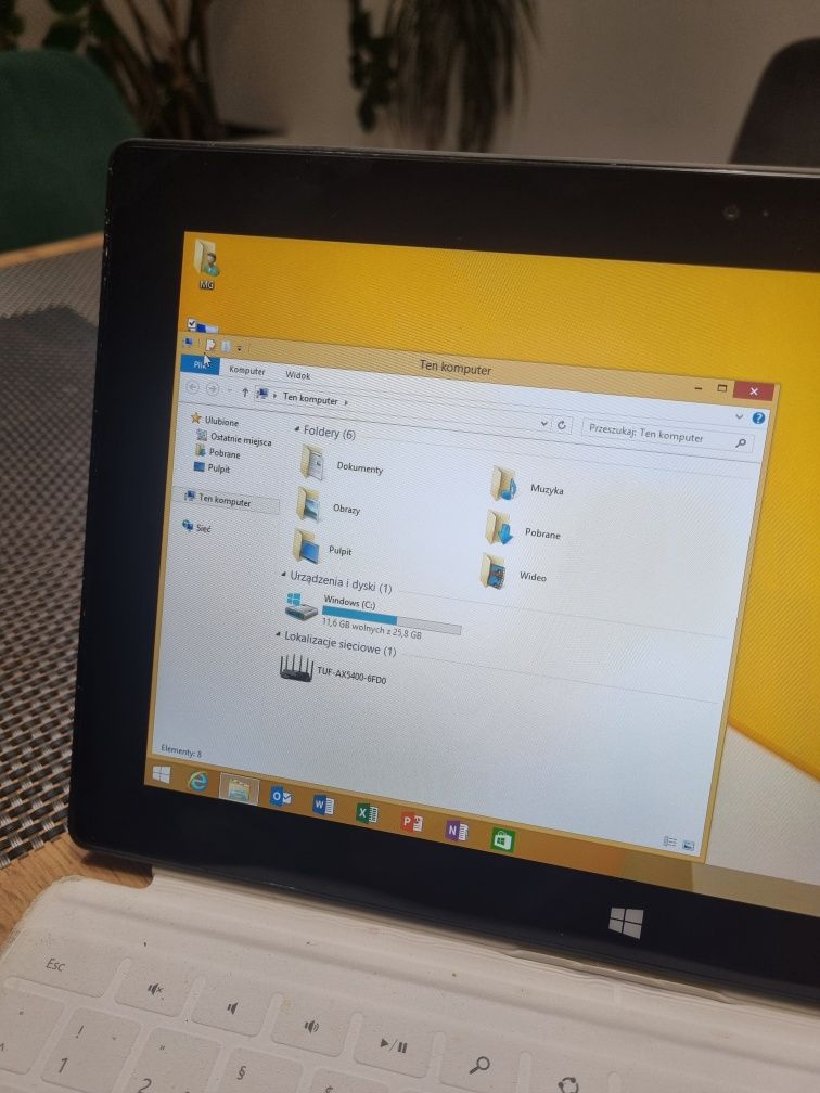Tablet Microsoft Surface 1516 Windows 10 RT 2GB 32GB