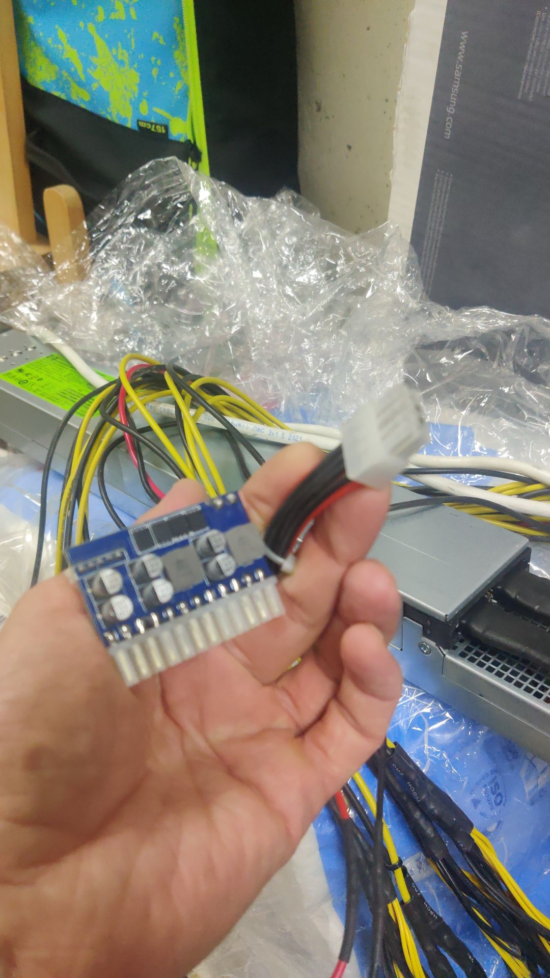 Блок живлення HP PLATINUM 2450W - Тихий!