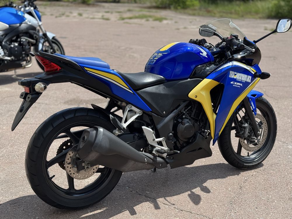 Хонда Honda CBR250R 2013 рік ABS з Японіі