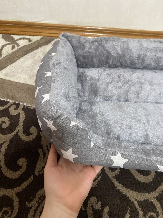 Будиночок , лежанка для котів/собак різні