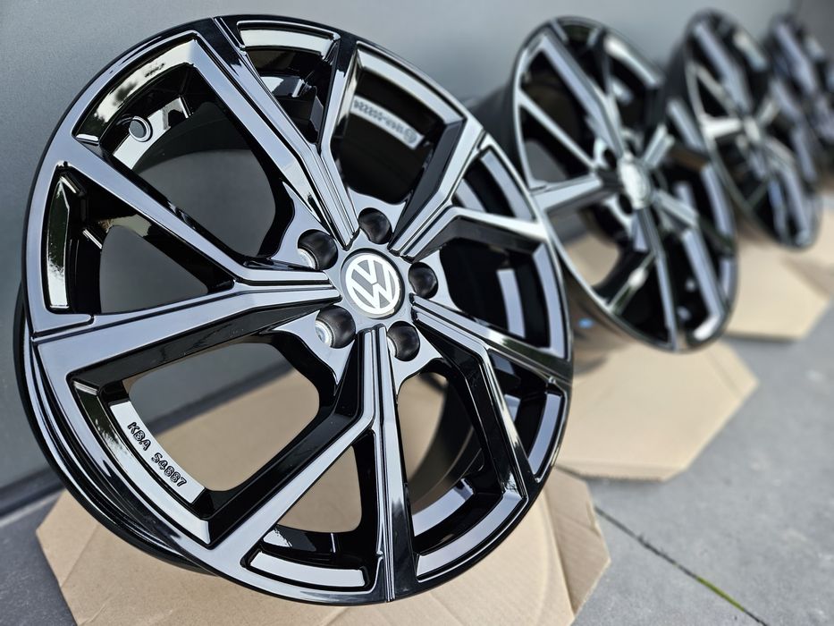 VW Polo 16 " Nowe 5x100 Felgi Czarne Alufelgi Polo MK6
