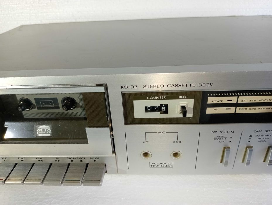 deck marca  jvc kd-d2