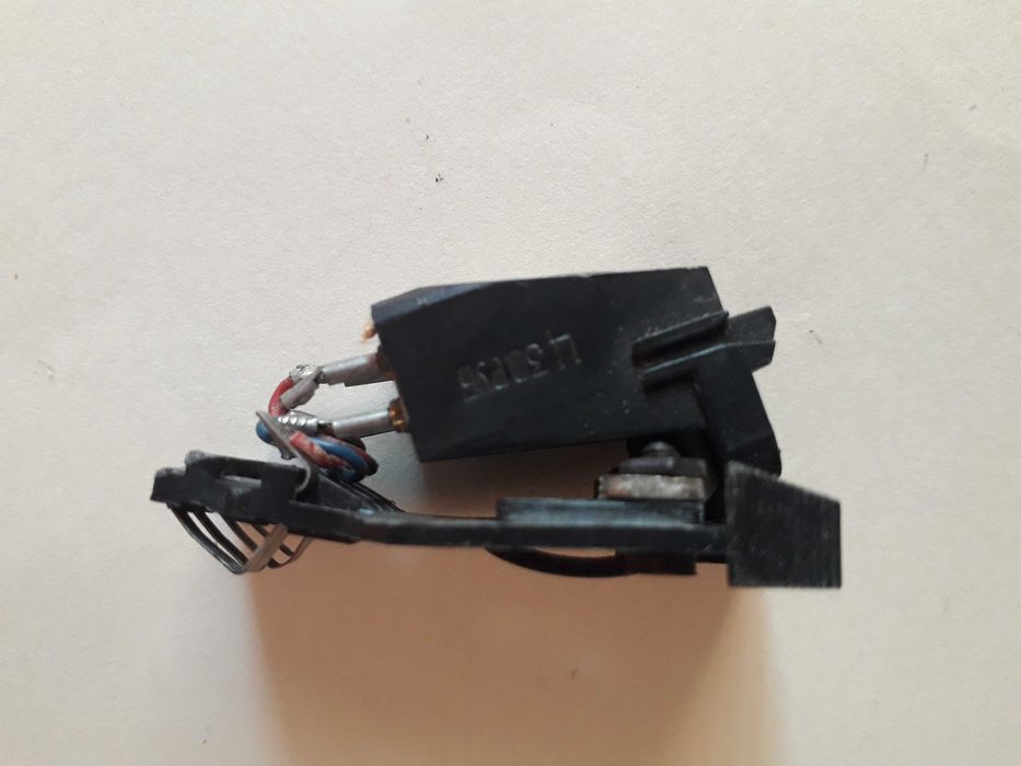 продам головка держателя шел гзп-302 для проигрывателя