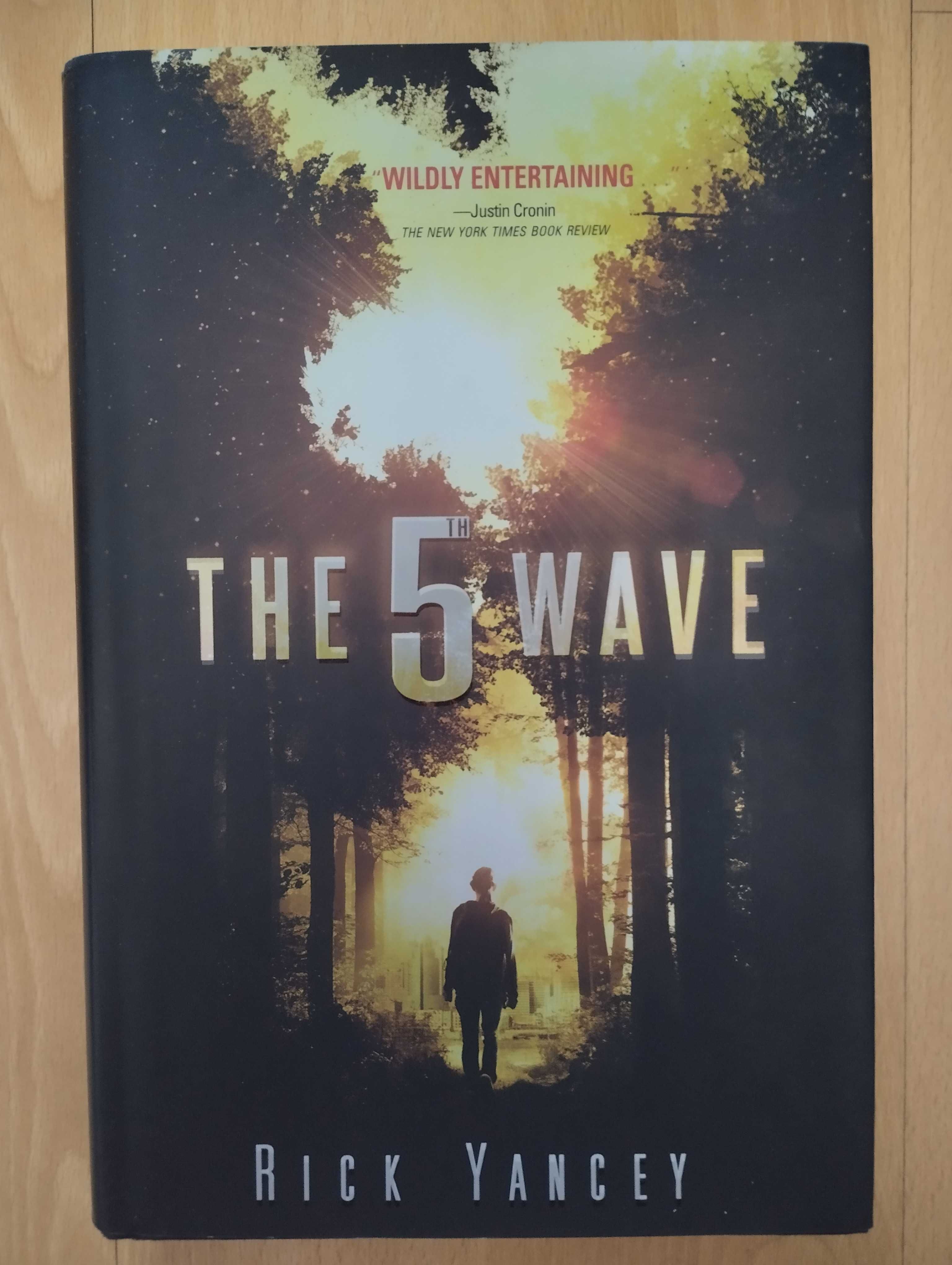 "The 5th Wave" by Rick Yancey - Hardcover