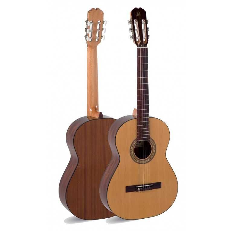 Admira Juanita 3/4 | Guitarra Clássica em PERFEITO Estado!