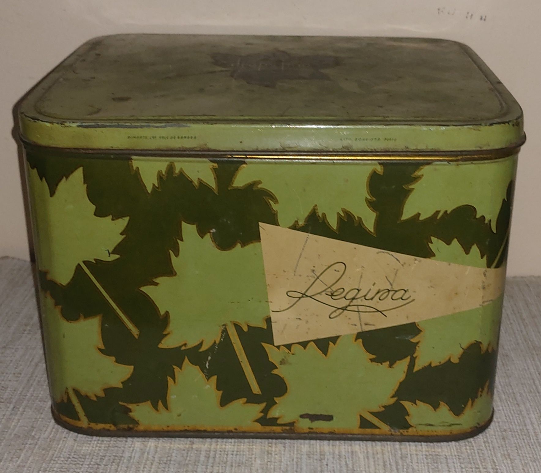 Lindas latas antigas e grandes. Desde 9€. TENHO MUITAS VÁRIOS PRECOS.