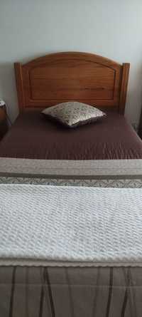 Vendo cama de solteiro (100x190)