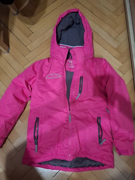 Kurtka zimowa rozmiar 134-146