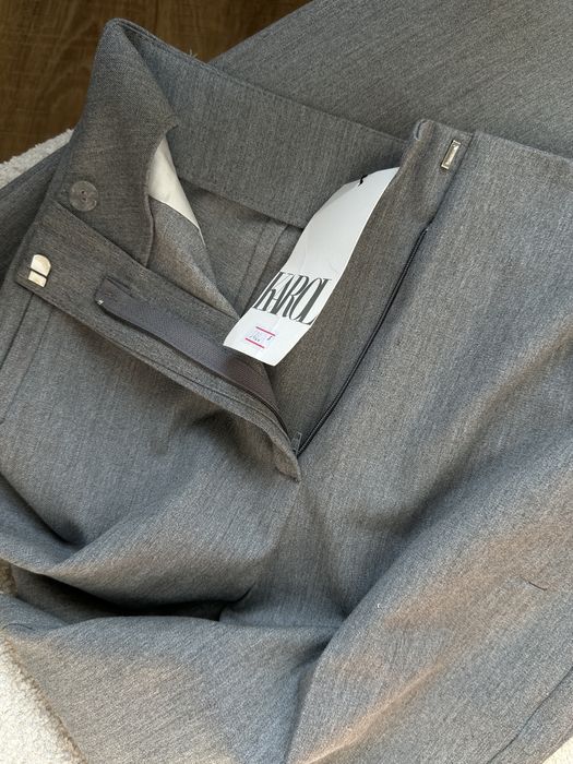 Жилетка костюмна та брюки прямі палаццо Karol нове