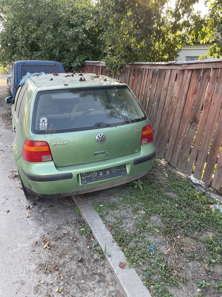 Продам  гольф 4 1.8 автомат