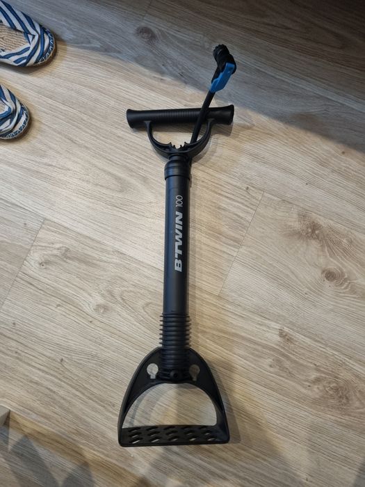 Bomba de pe de bicicleta