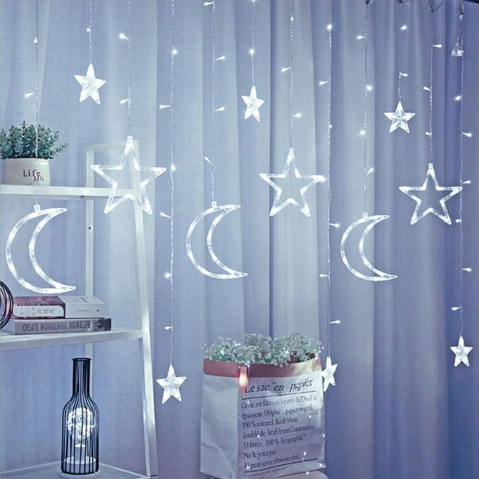 Белая гирлянда-штора Звёзды и Луна 2.5м*1м от USB