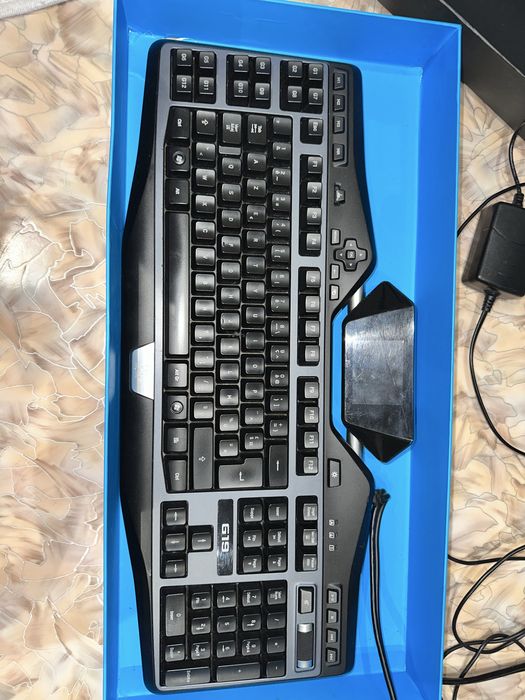 Клавіатура Logitech g19