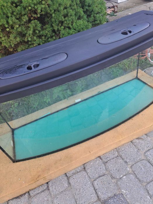 Akwarium wypukłe 200 litrów