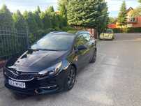 Opel Astra Sprzedam Opel Astra K z 2020 roku z silnikiem 1.2 Turbo o mocy 130