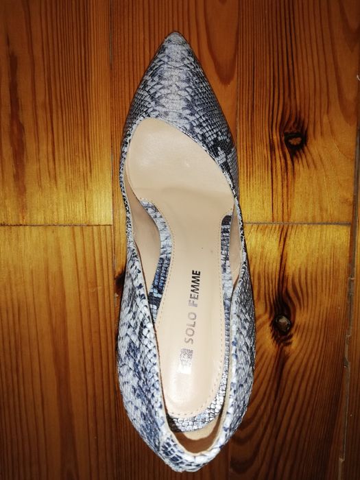 Szpilki Wężowe Śliczne