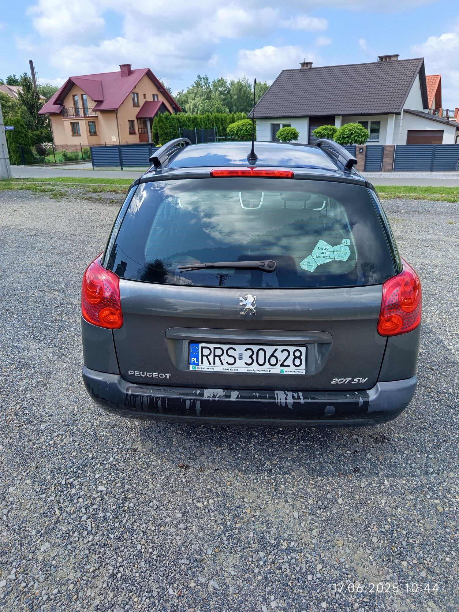 Peugeot 207 sw 1.4 benzyna +LPG