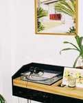Stolik pod gramofon