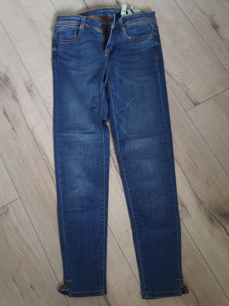 jeansy Zara r.36 super stan granatowe