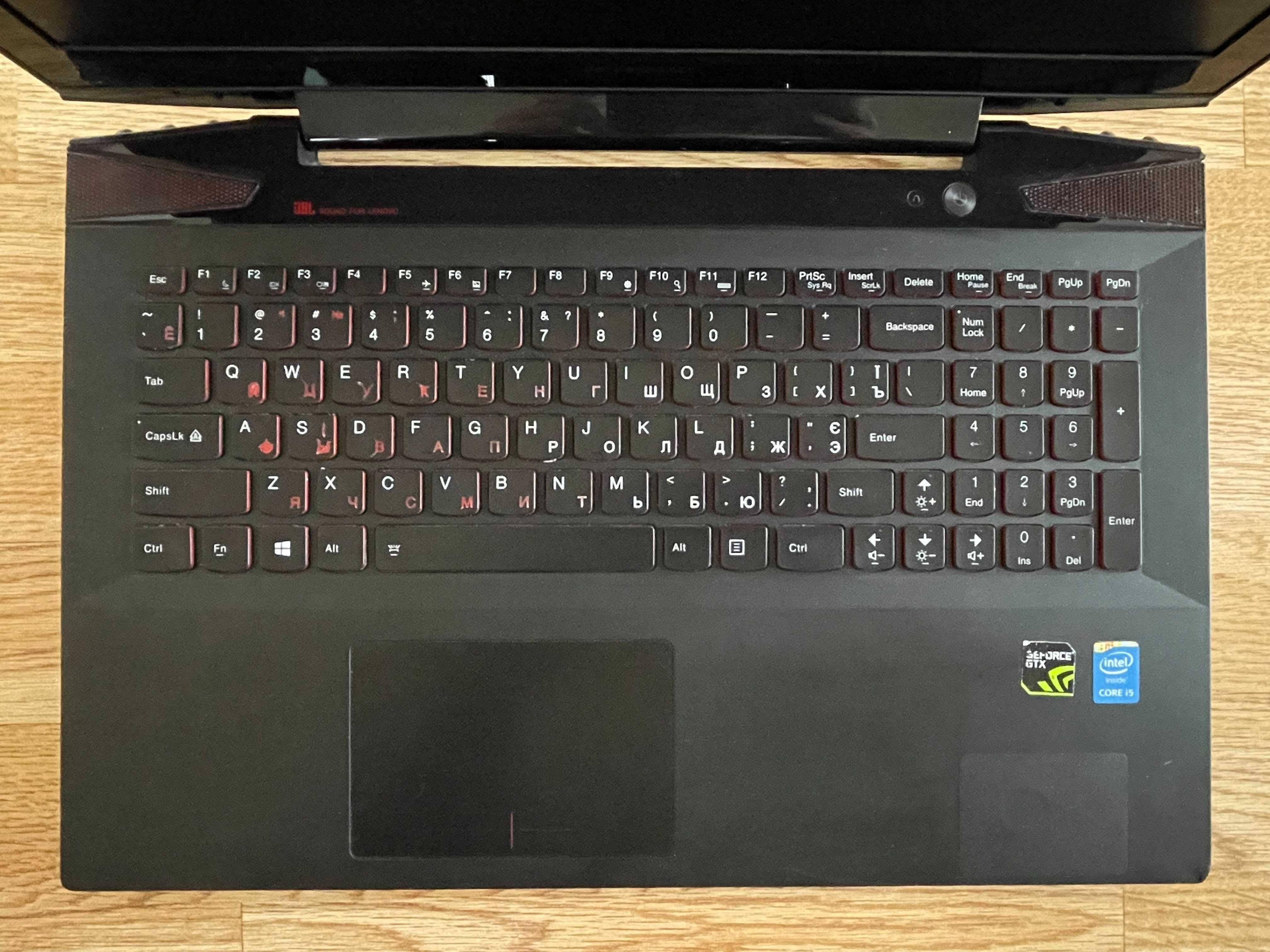 Lenovo Y50-70 i5-4210H 2.9hHz, GTX960 4gb, 12gb ram, ssd 512gb