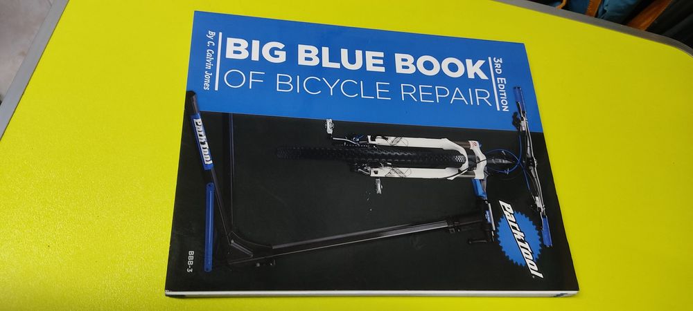 Livro Big Blue Book