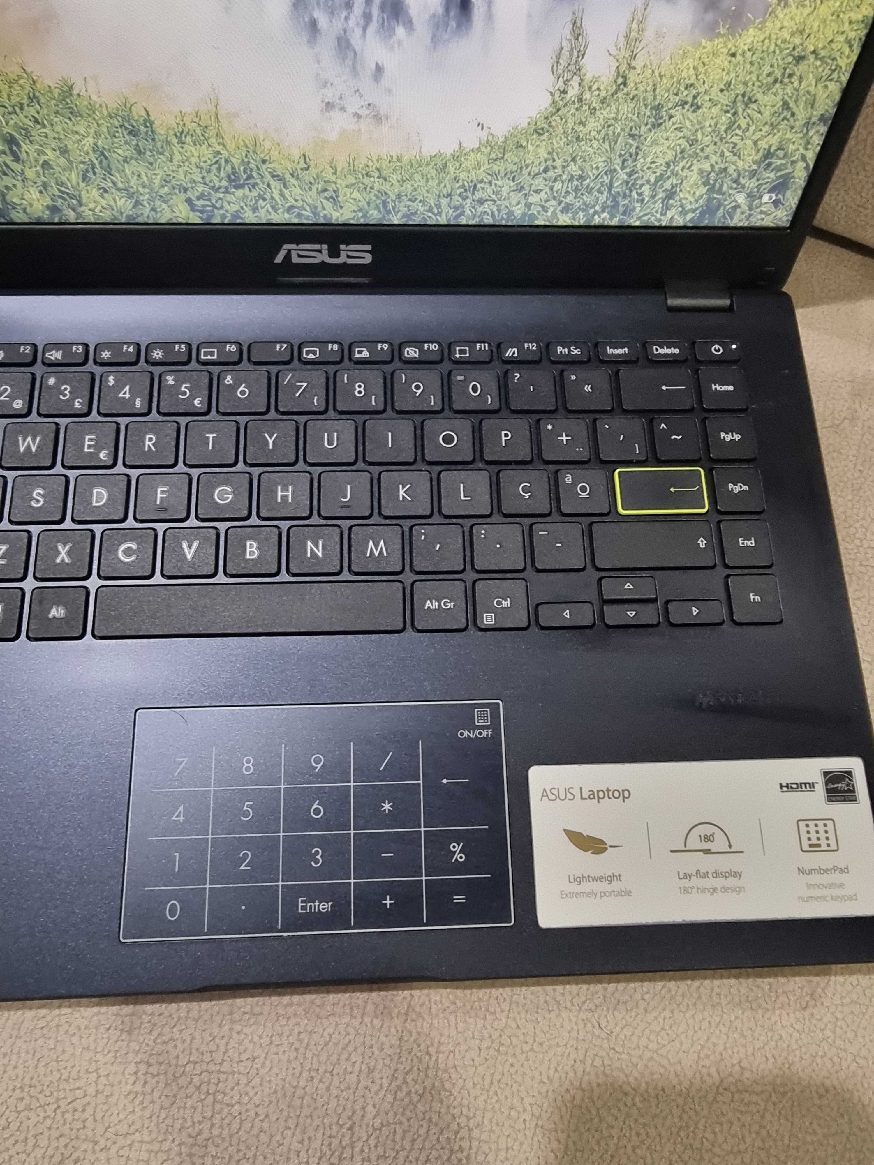 VivoBook Asus Laptop