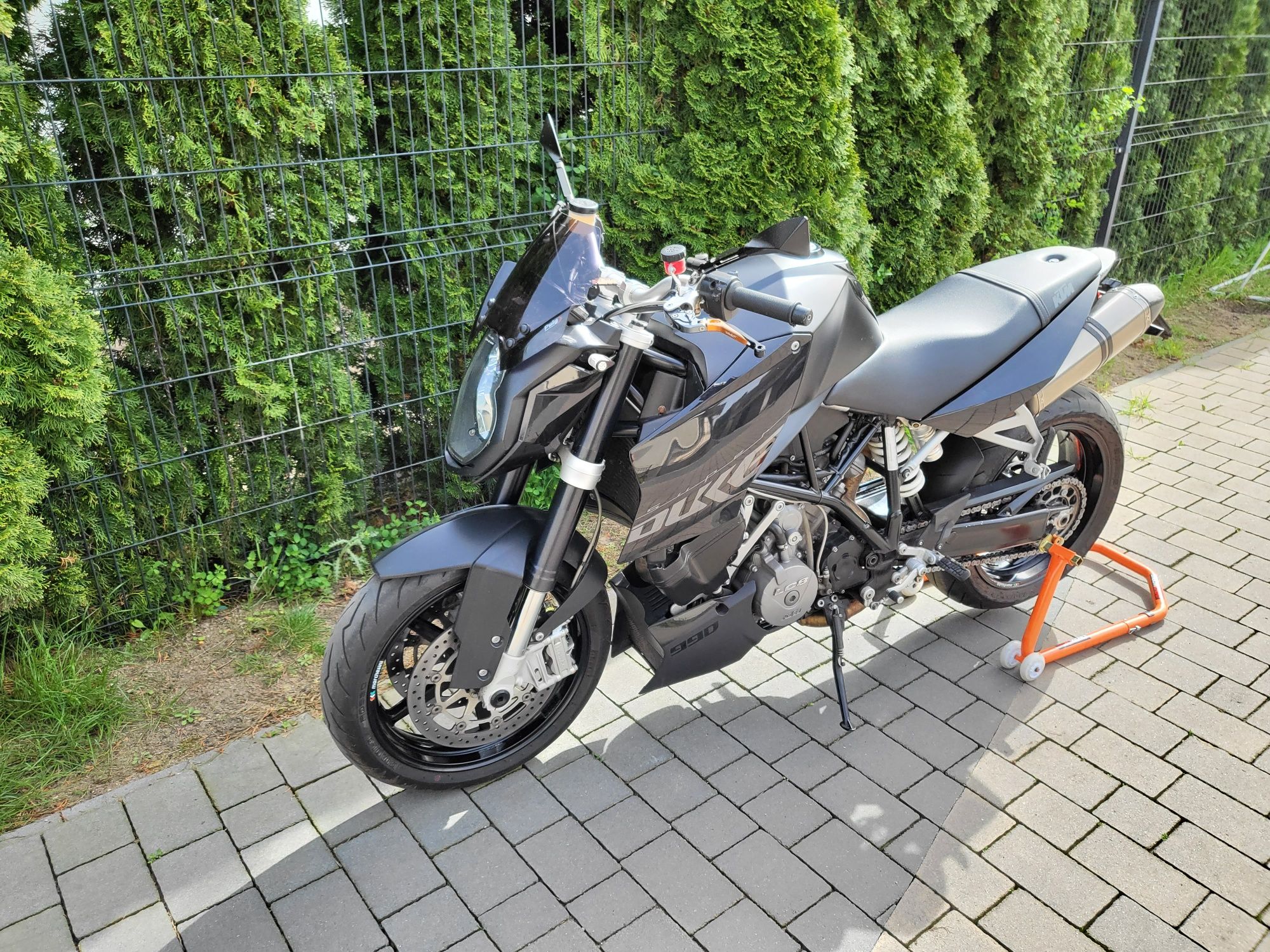 KTM Superduke 990 Akrapovic