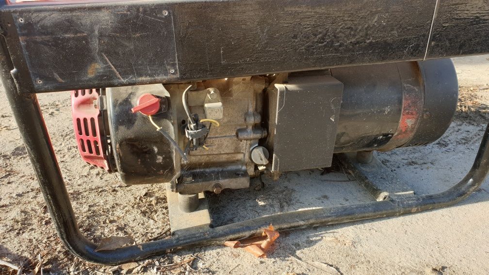 Agregat prądotwórczy HONDA GX 200, ECM2800