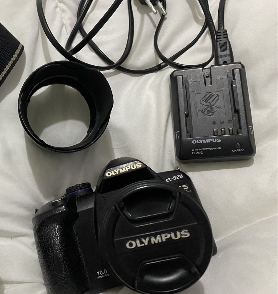 Olympus e-520 / Camera em bom estado!