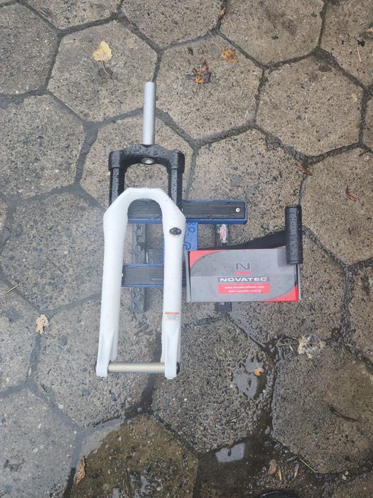 Marzocchi bomber dj 1 100mm oś 20mm