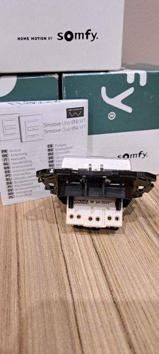 Przełącznik Somfy Smoove Uno WT 5P (pięciopozycyjny).Nowy