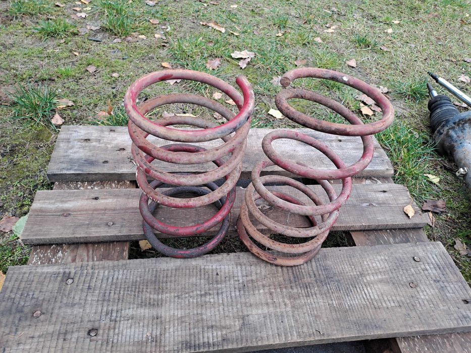 Bmw e30 przednie sprężyny sportowe h&r przód obniżające