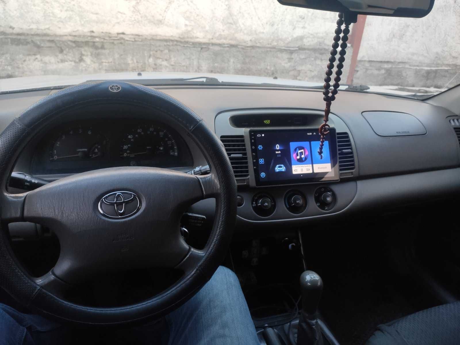 Продам Toyota Camry