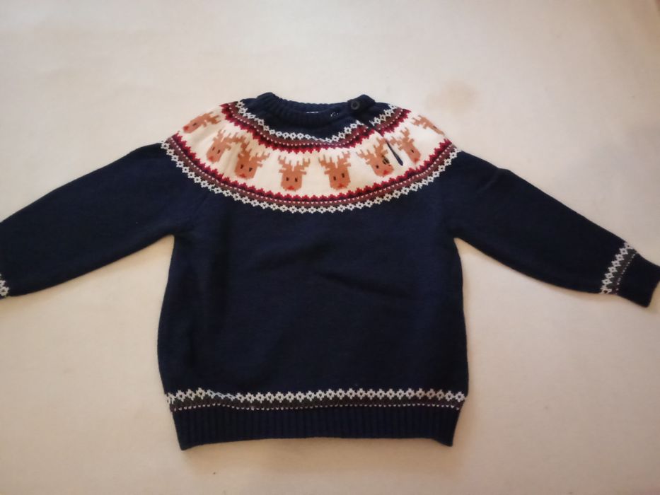 Camisola muito bonita e confortável NOVA