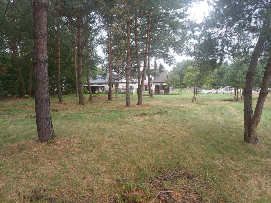 Sprzedam działkę budowlaną w m. Mokrzyska o pow. 30 arów z WZ