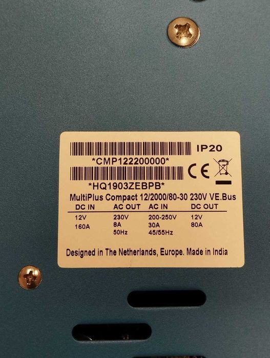 Автономний інвертор Victron MultiPlus Compact 12/2000/80