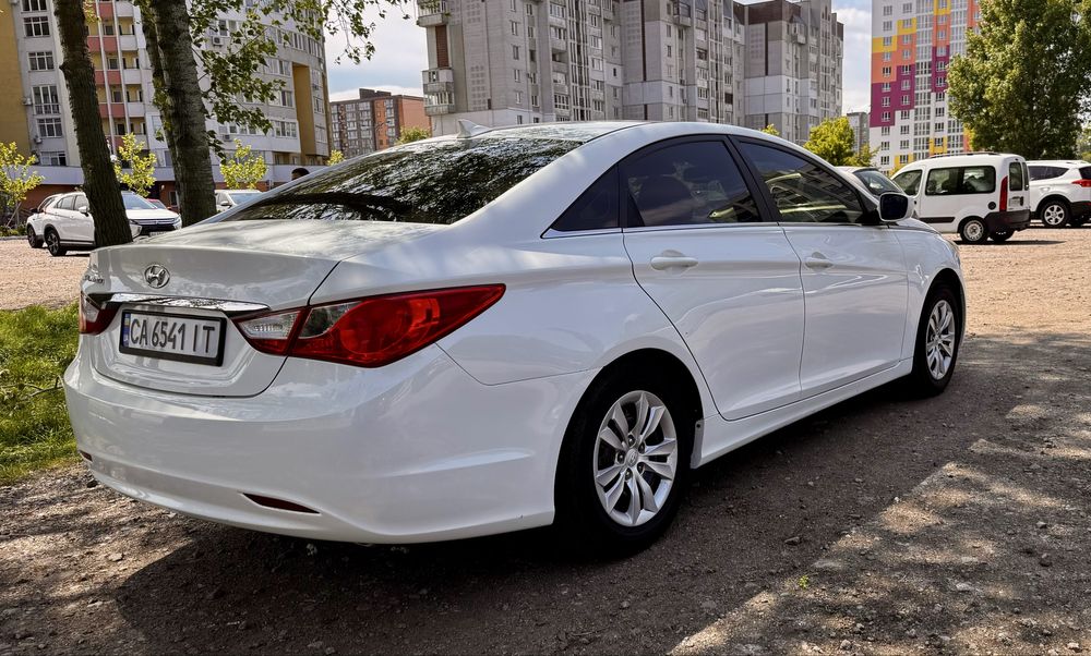 Хундай Соната 2.4 GDI