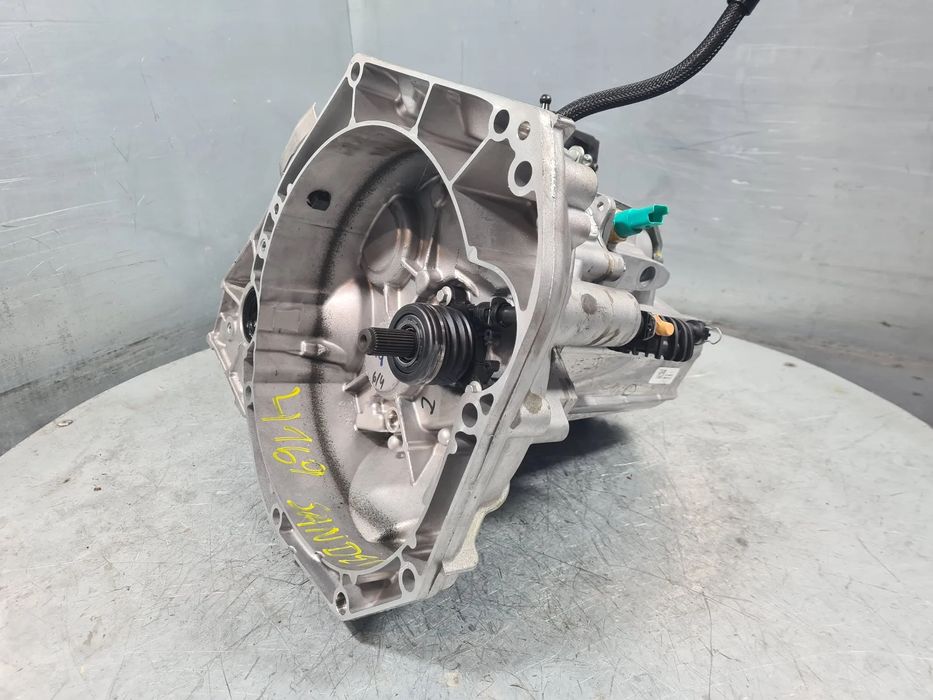 Caixa de velocidades manual DACIA Sandero III