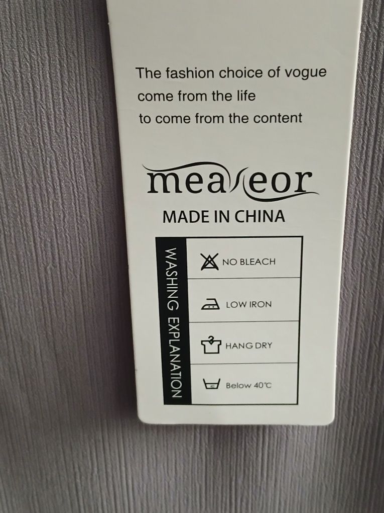 Elegancka bluzka dwuwarstowa Meaneor rozmiar L