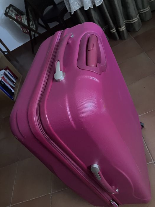 Vendo troley de porão