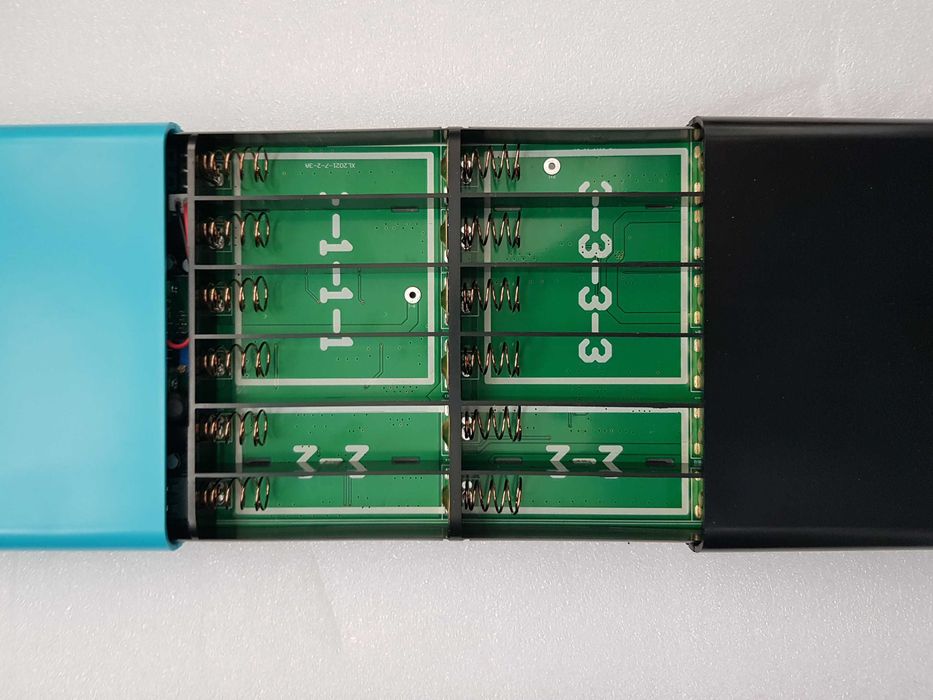 DIY Kit DC UPS Powerbank ДБЖ безперебойник Thinkpow 18650×12 повербанк