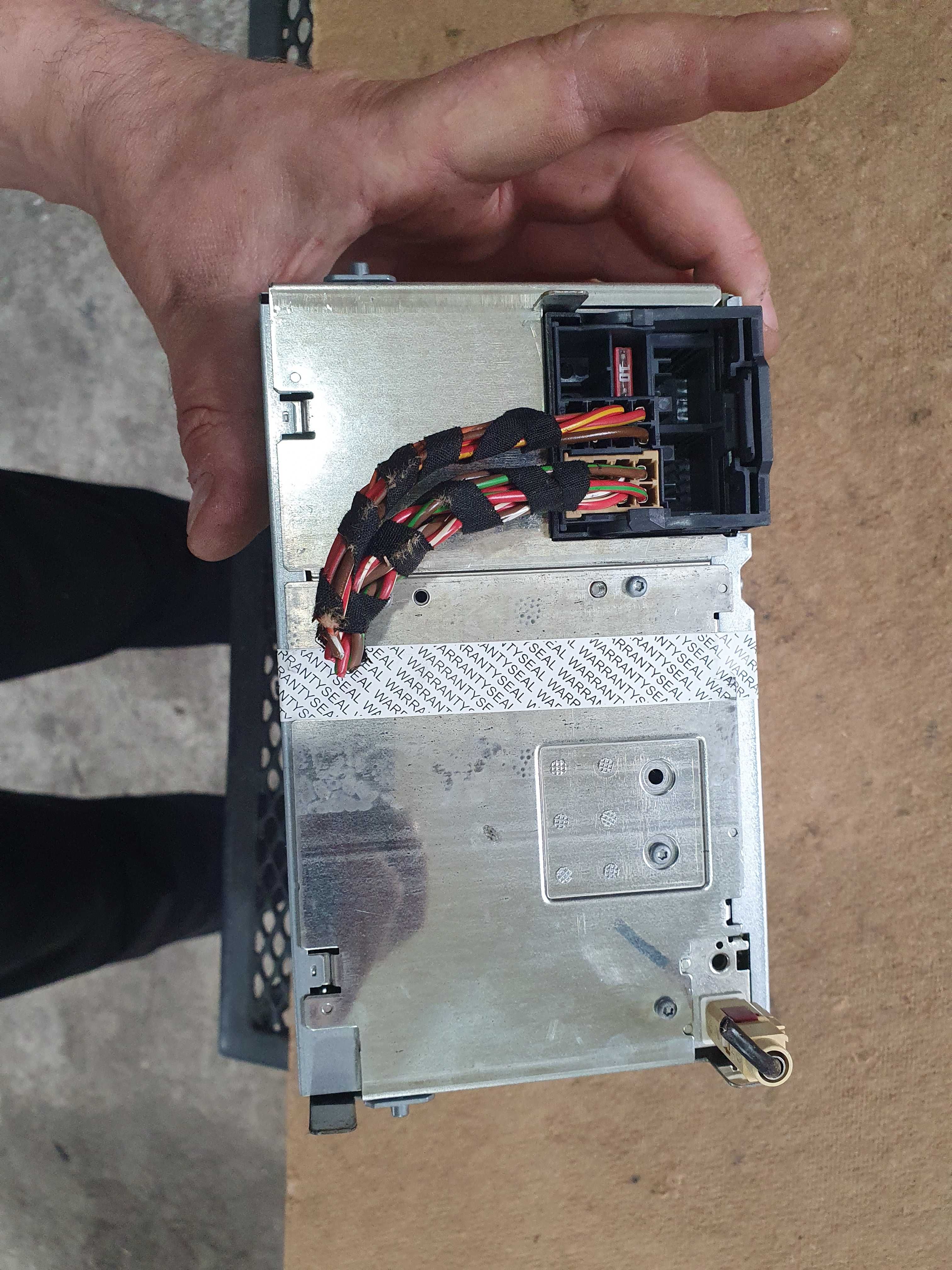 Radio oryginalne 2 din Vw Touran 04 rok sprawne