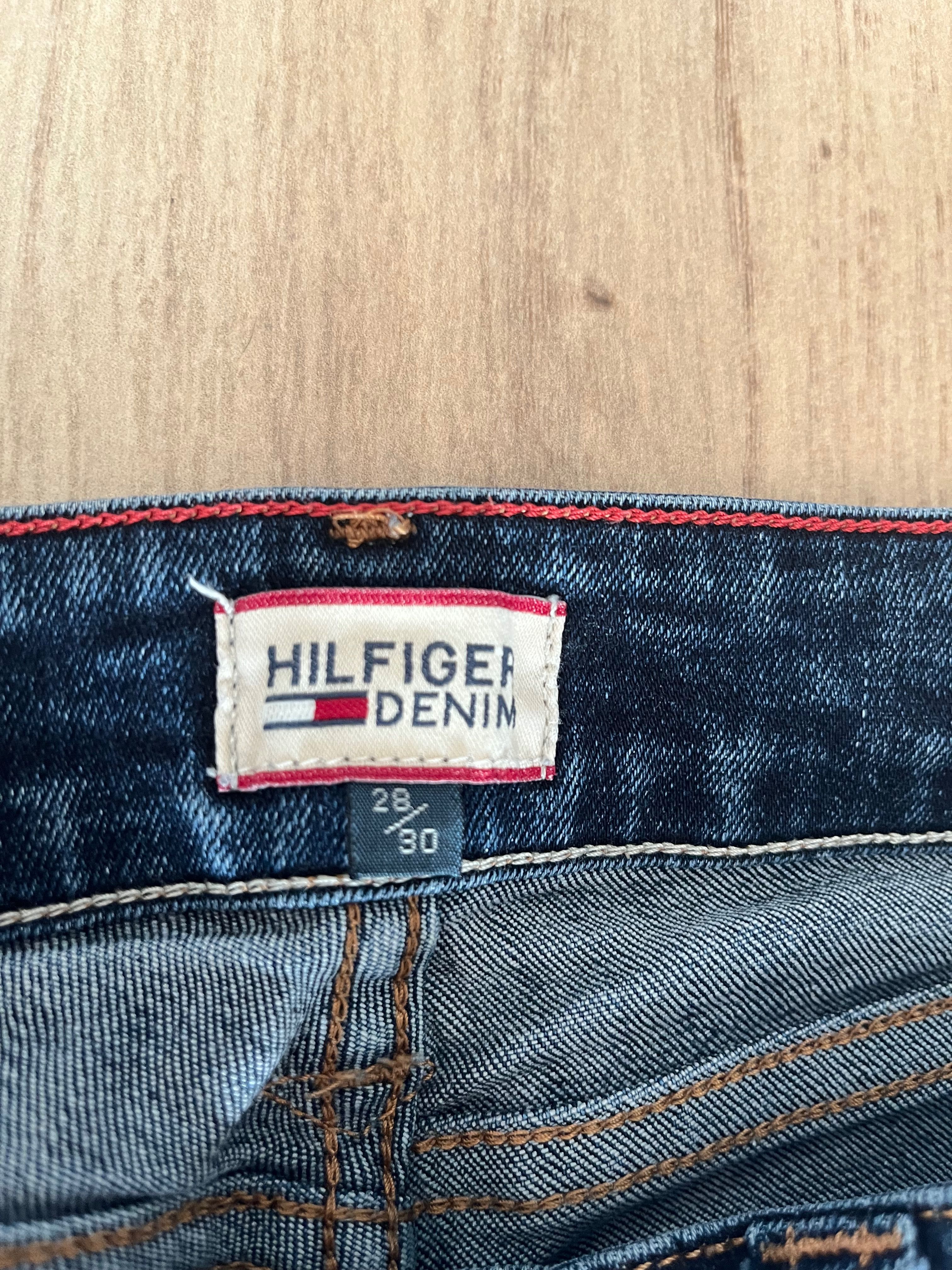 Spodnie Jeansy Tommy Hilfiger granatowe rozmiar 28/30