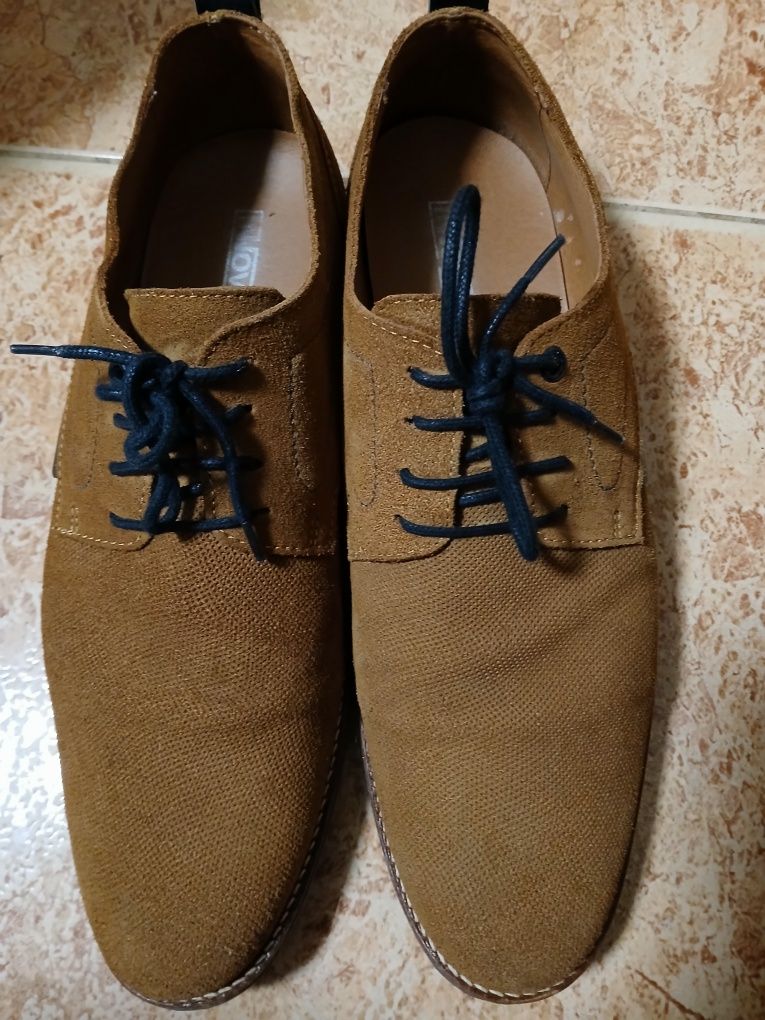 Sapatos    Homem
